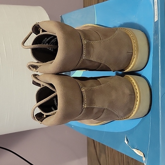 Cliffs Marissa boots size 5.5 - Picture 3 of 5